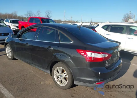 2012 Ford Focus Sel z USA, uszkodzony, nr VIN 1FAHP3H23CL479609